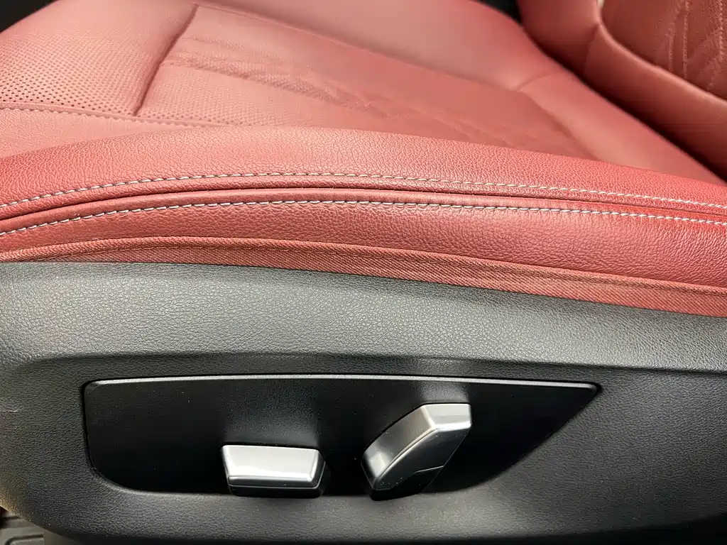 BMW BMW 5 Series 2022 Facelift 530Li Leading Edition Luxury Package 2022 - thumbnail 7