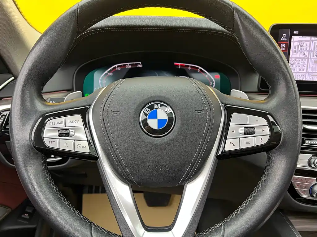 BMW BMW 5 Series 2022 Facelift 530Li Leading Edition Luxury Package 2022 - thumbnail 12
