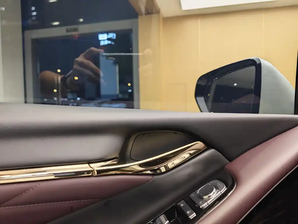 GAC Trumpchi GAC Trumpchi M8 2024 Master Series 400T Supreme Edition 2023 - thumbnail 8
