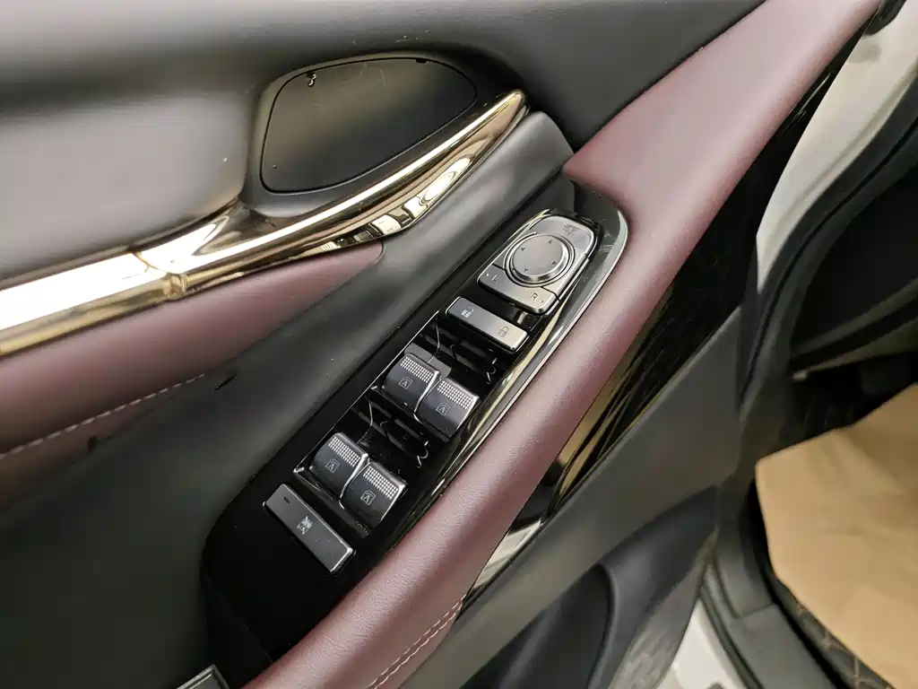 GAC Trumpchi GAC Trumpchi M8 2024 Master Series 400T Supreme Edition 2023 - thumbnail 9