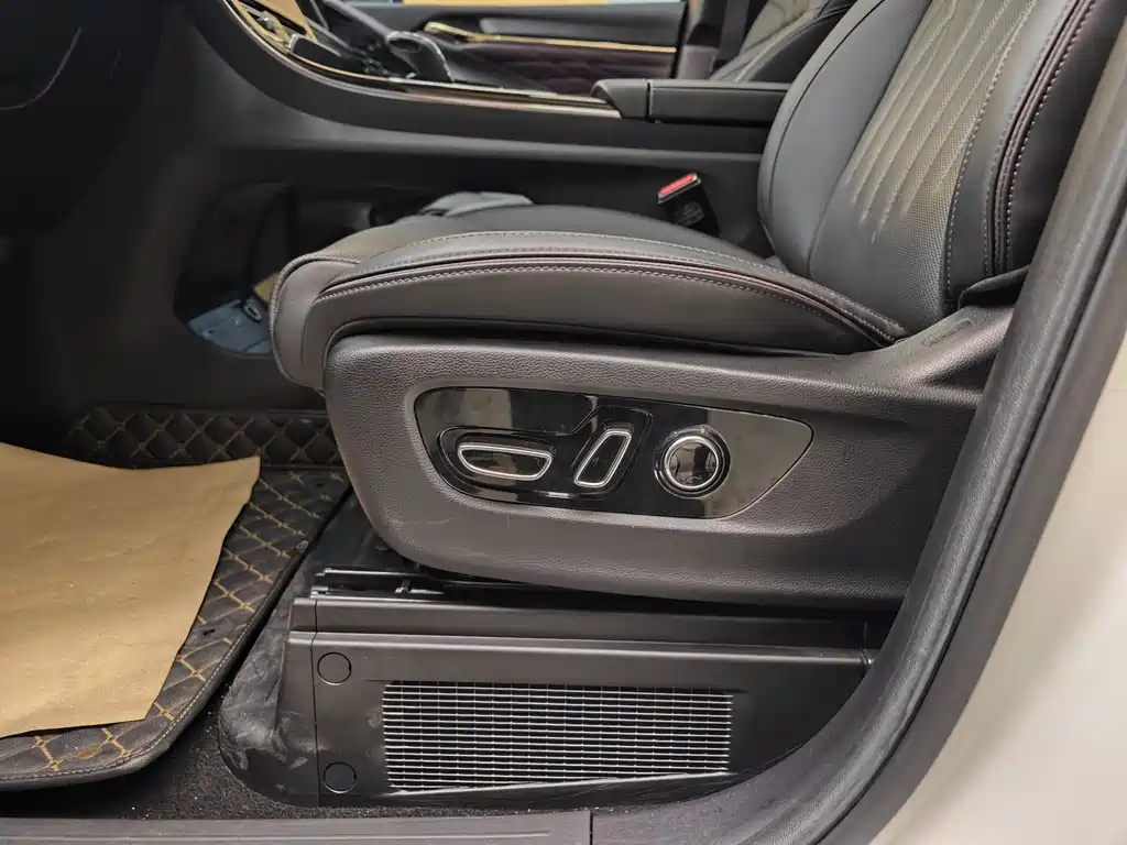 GAC Trumpchi GAC Trumpchi M8 2024 Master Series 400T Supreme Edition 2023 - thumbnail 10