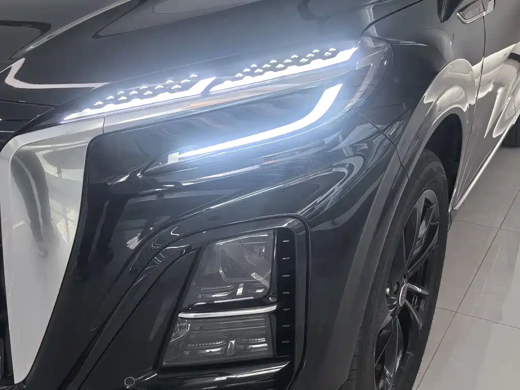 Hongqi Hongqi HS3 PHEV 2025 117km Jinwei PLUS 2026 - thumbnail 15