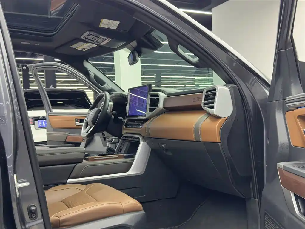 Toyota Tundra 2022 3.5T Automatic 2022 - thumbnail 8