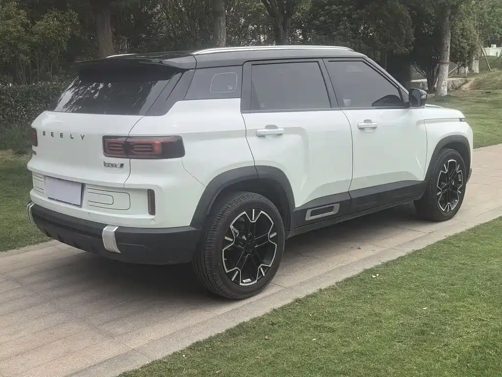 Geely Auto Geely ICON 1.5TD Qingcheng Edition 2025 - thumbnail 5
