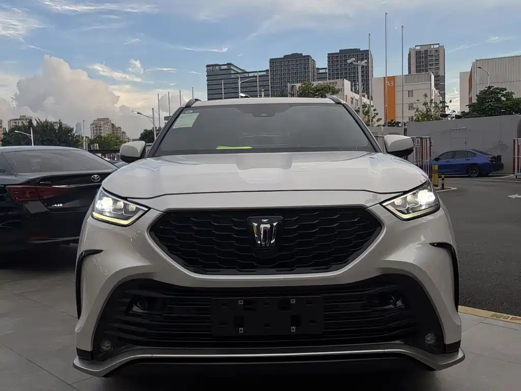 Toyota Crown Kluger 2.5L HEV AWD Premium 2026 - thumbnail 2