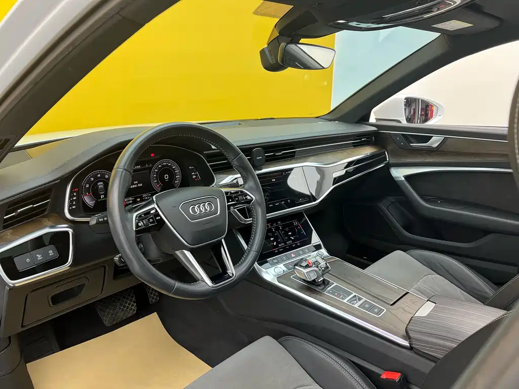 Audi Audi A6L 2019 45 TFSI Zhenxuan Dynamic Edition 2019 - thumbnail 5