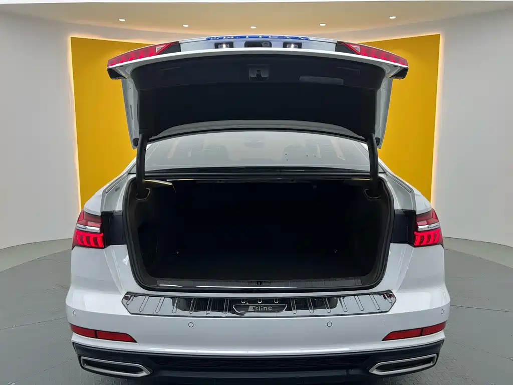 Audi Audi A6L 2019 45 TFSI Zhenxuan Dynamic Edition 2019 - thumbnail 26