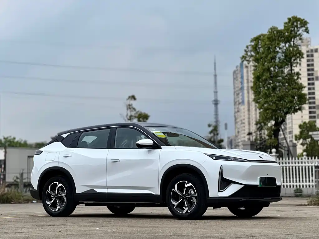 Dongfeng Aeolus Dongfeng Aeolus L7 2025 518 Changxiang Edition 2026 - thumbnail 3