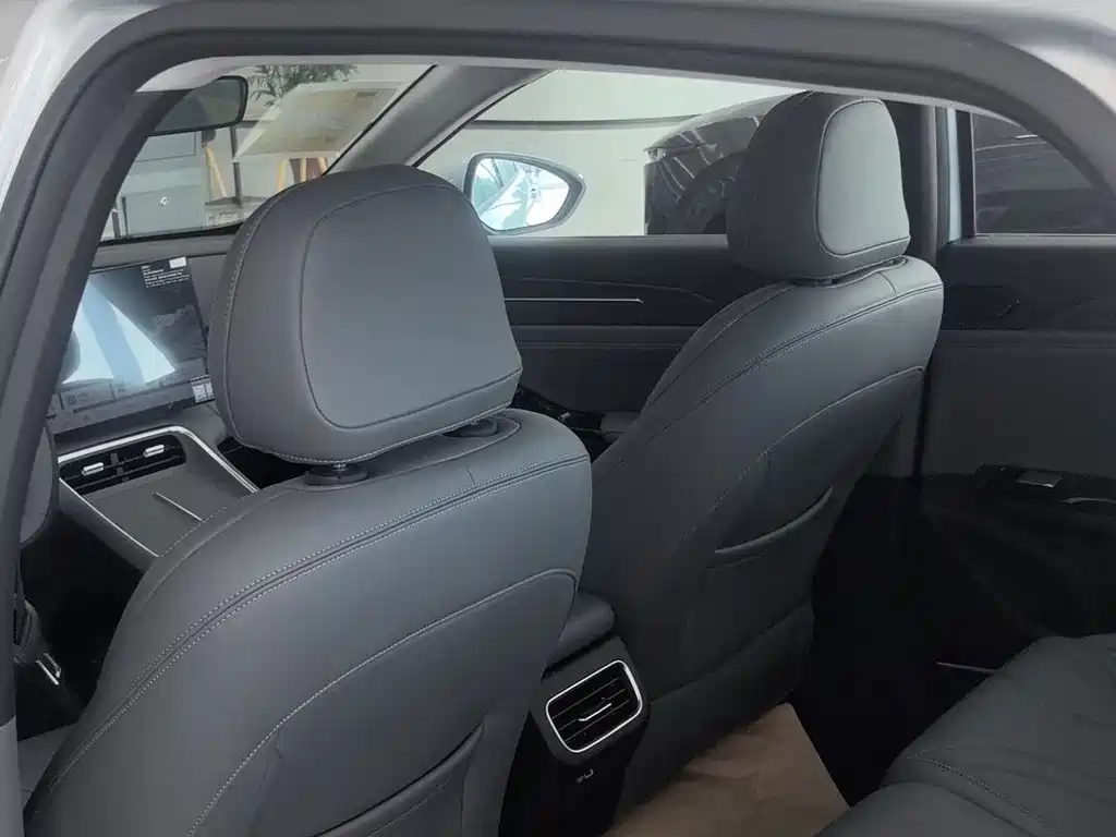 Geely Galaxy Geely Galaxy L6 2025 EM-i 140km Explore+ Edition 2026 - thumbnail 15