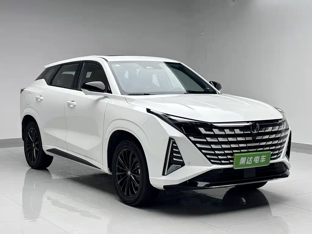Changan Changan UNI-Z 2024 Blue Whale iDD 125km Leading 2026 - thumbnail 3