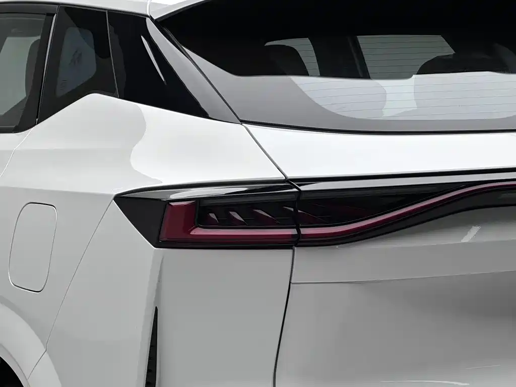 Changan Changan UNI-Z 2024 Blue Whale iDD 125km Leading 2026 - thumbnail 15