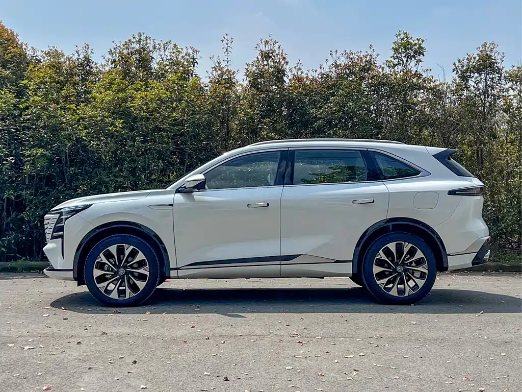 Changan 长安CS75PLUS 2025款 第四代 UItra 2.0T 新蓝鲸 智慧劲擎型 2026 - thumbnail 7