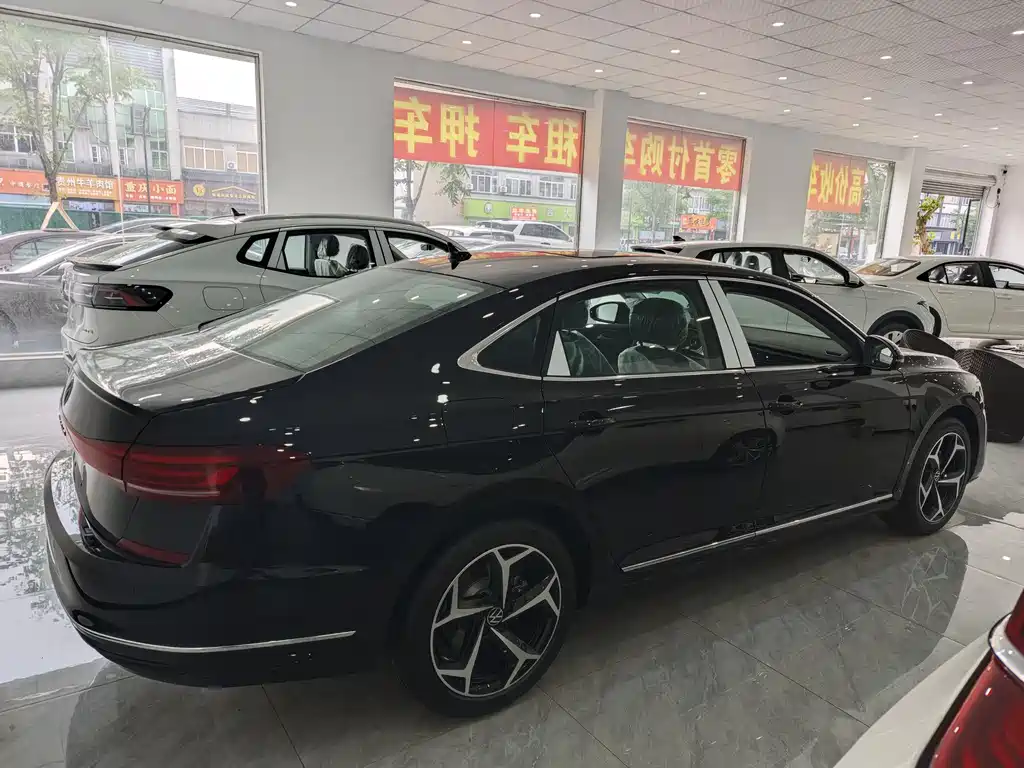 Volkswagen Passat 330TSI Star Elite Edition 2026 - thumbnail 8