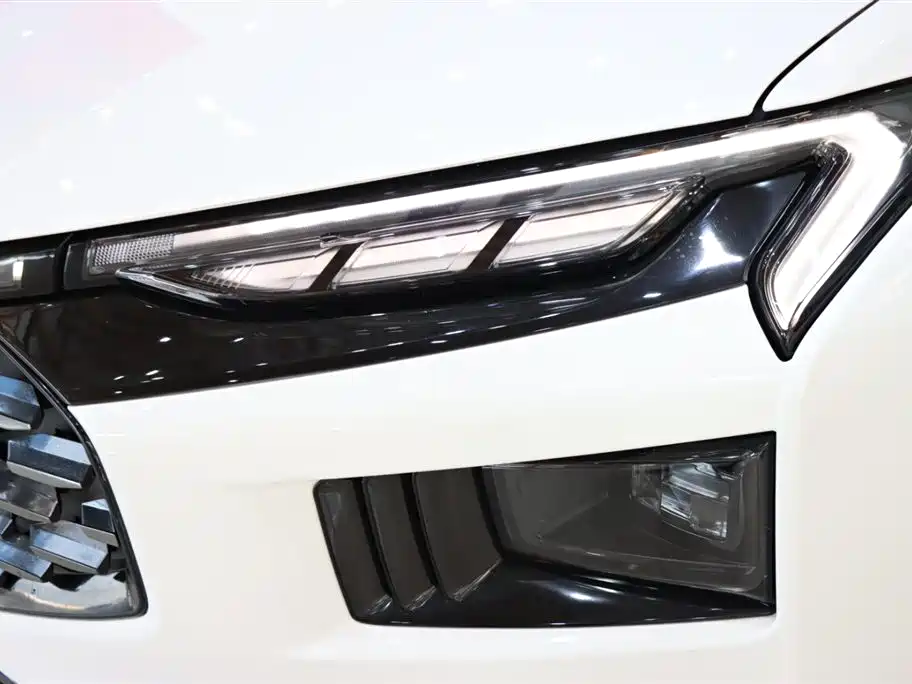 Ford Ford Mondeo 2022 Facelift EcoBoost 245 Supreme Edition 2023 - thumbnail 18