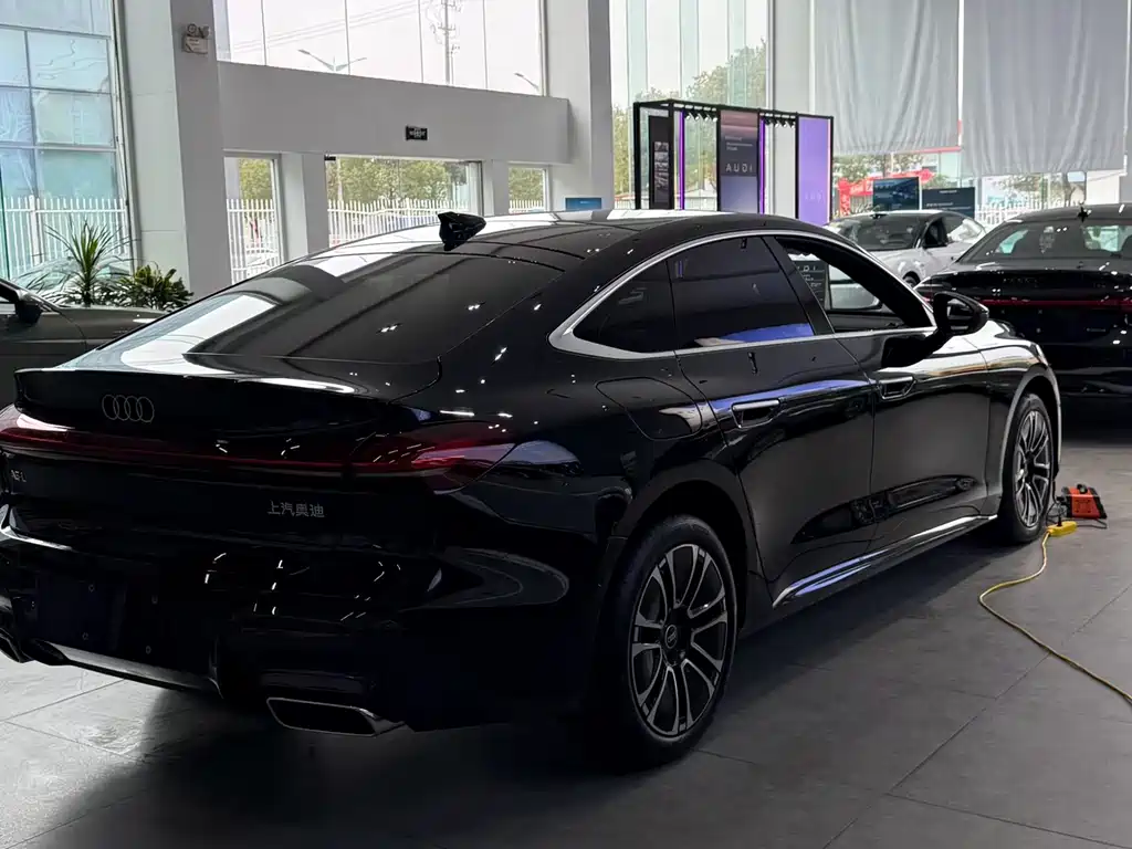 Audi Audi A5L Sportback 2026 - thumbnail 5