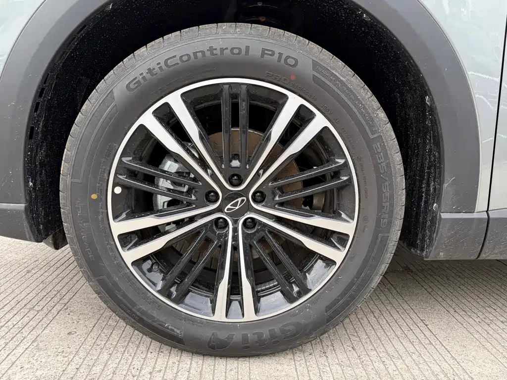 Chery Tiggo 9 2.0T Luxury 2026 - thumbnail 8