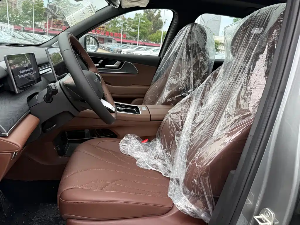 Chery Tiggo 9 2.0T Luxury 2026 - thumbnail 9
