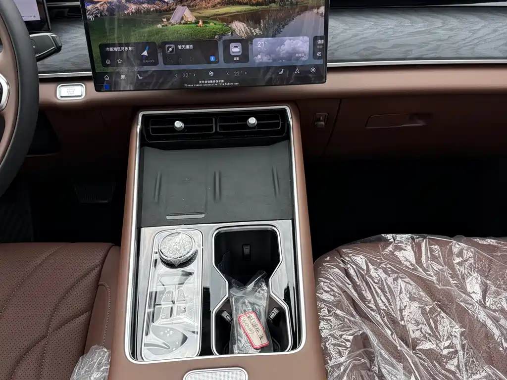 Chery Tiggo 9 2.0T Luxury 2026 - thumbnail 14