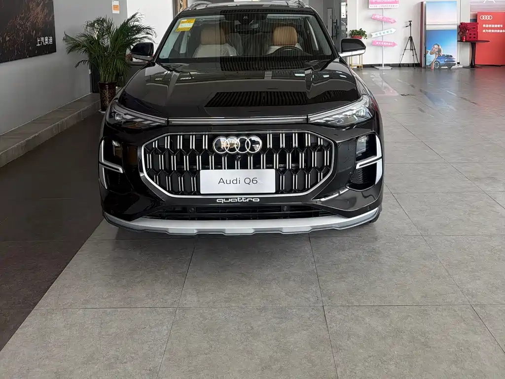 Audi Audi Q6 2026 45 TFSI quattro Qiyun Edition Yulin Package 6-seat 2026 - thumbnail 2