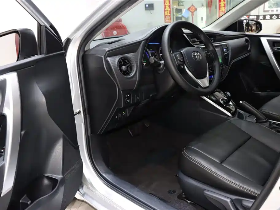 Toyota Toyota Levin E+ 2019 1.8PH GS E-CVT Elite Sunroof Edition 2021 - thumbnail 9