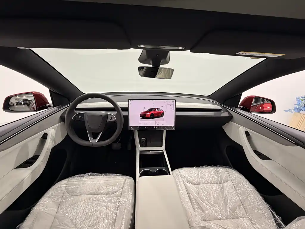 Tesla Model Y RWD 2026 - thumbnail 11
