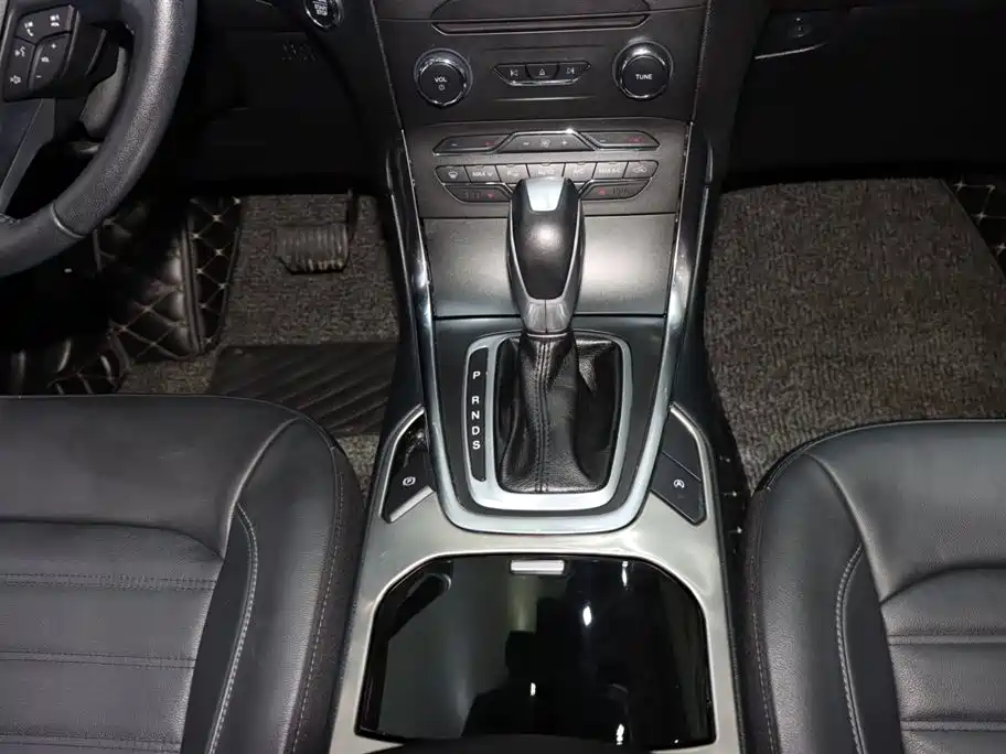 Ford Ford Edge 2018 EcoBoost 245 AWD Hao Rui 7-Seater 2018 - thumbnail 15
