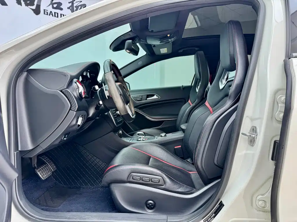 Mercedes-Benz Mercedes-Benz A-Class AMG 2014 AMG A 45 4MATIC 2015 - thumbnail 5