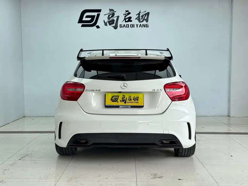 Mercedes-Benz Mercedes-Benz A-Class AMG 2014 AMG A 45 4MATIC 2015 - thumbnail 25