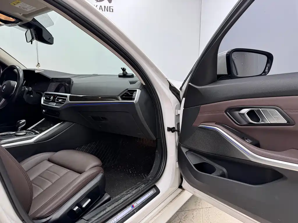 BMW BMW 3 Series 2020 Facelift 325Li M Sport Package 2020 - thumbnail 12