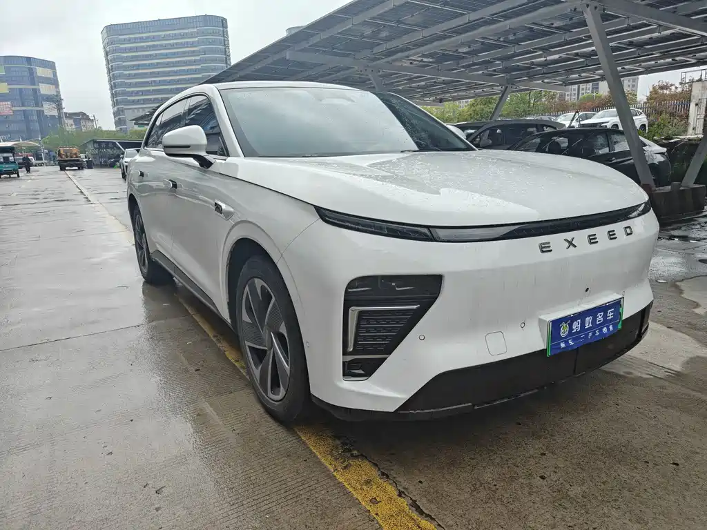 Exeed Exeed Sterra ET 2024 EV 540 Pro AWD 2025 - thumbnail 3