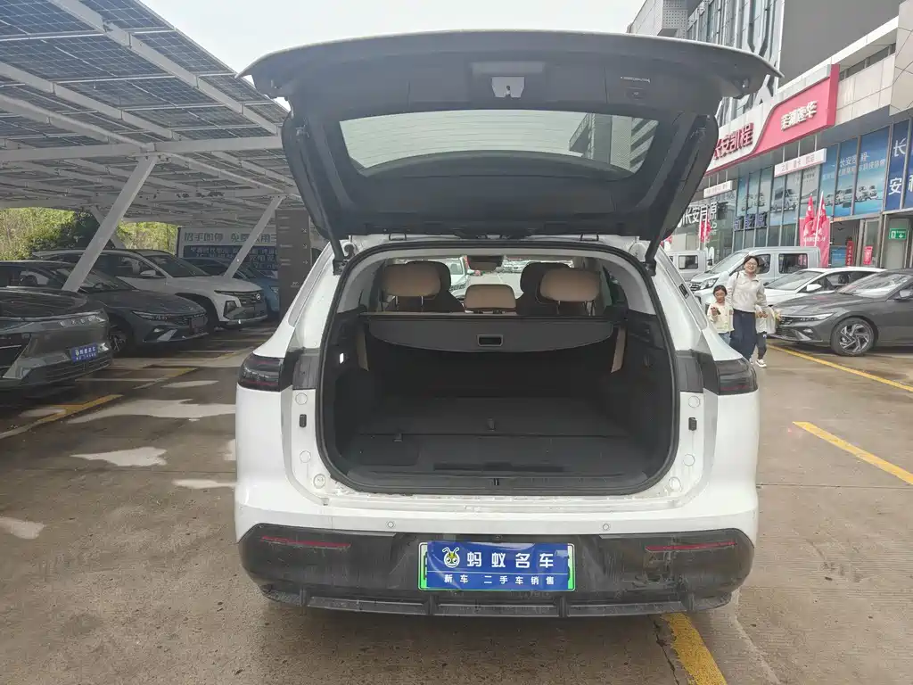 Exeed Exeed Sterra ET 2024 EV 540 Pro AWD 2025 - thumbnail 18