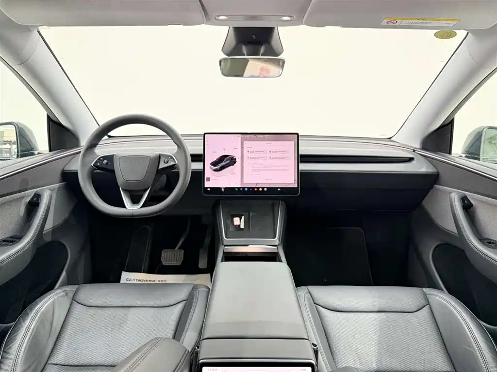 Tesla Model Y 2025 RWD 2025 - thumbnail 24