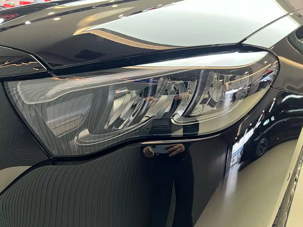 Mercedes-Benz Mercedes-Benz E-Class 2026 E 300 L Luxury 2026 - thumbnail 5