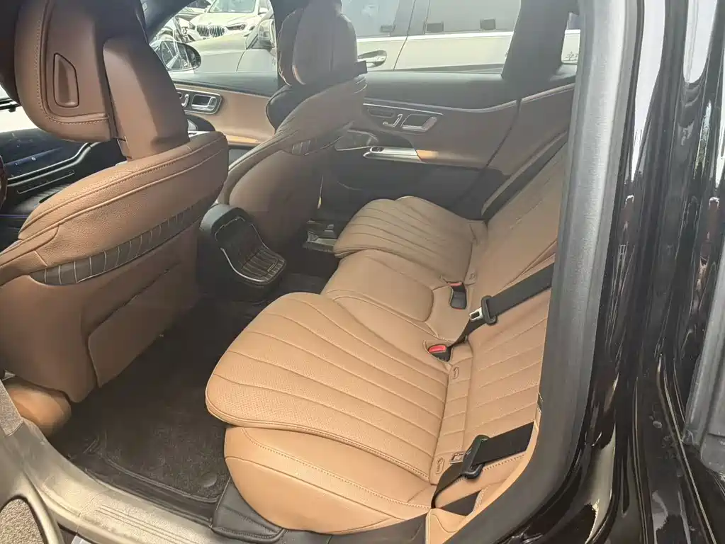 Mercedes-Benz Mercedes-Benz E-Class 2026 E 300 L Luxury 2026 - thumbnail 8