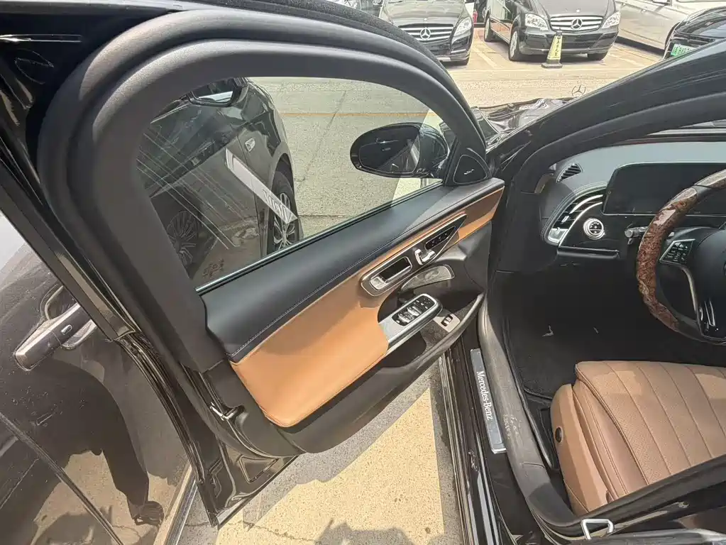 Mercedes-Benz Mercedes-Benz E-Class 2026 E 300 L Luxury 2026 - thumbnail 10