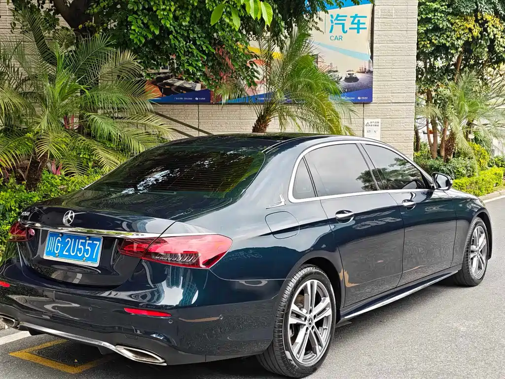 Mercedes-Benz Mercedes-Benz E-Class 2022 Facelift E 260 L Sport 2022 - thumbnail 15