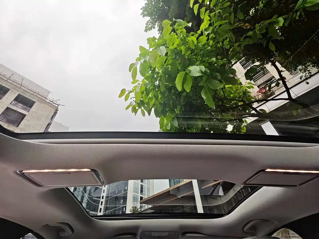 Mercedes-Benz Mercedes-Benz E-Class 2022 Facelift E 260 L Sport 2022 - thumbnail 21