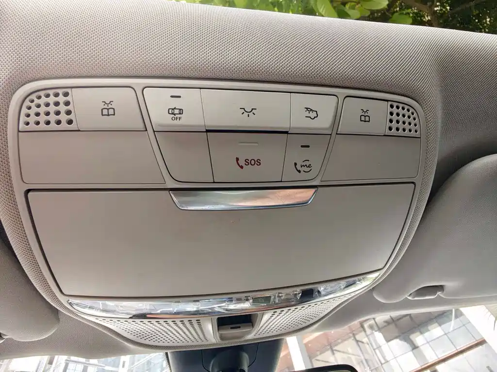 Mercedes-Benz Mercedes-Benz E-Class 2022 Facelift E 260 L Sport 2022 - thumbnail 23