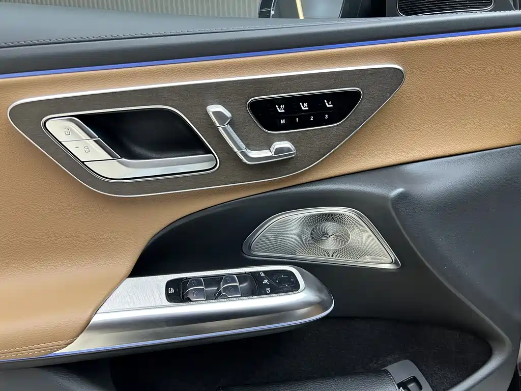 Mercedes-Benz Mercedes-Benz E-Class 2026 E 300 L Luxury 2026 - thumbnail 13
