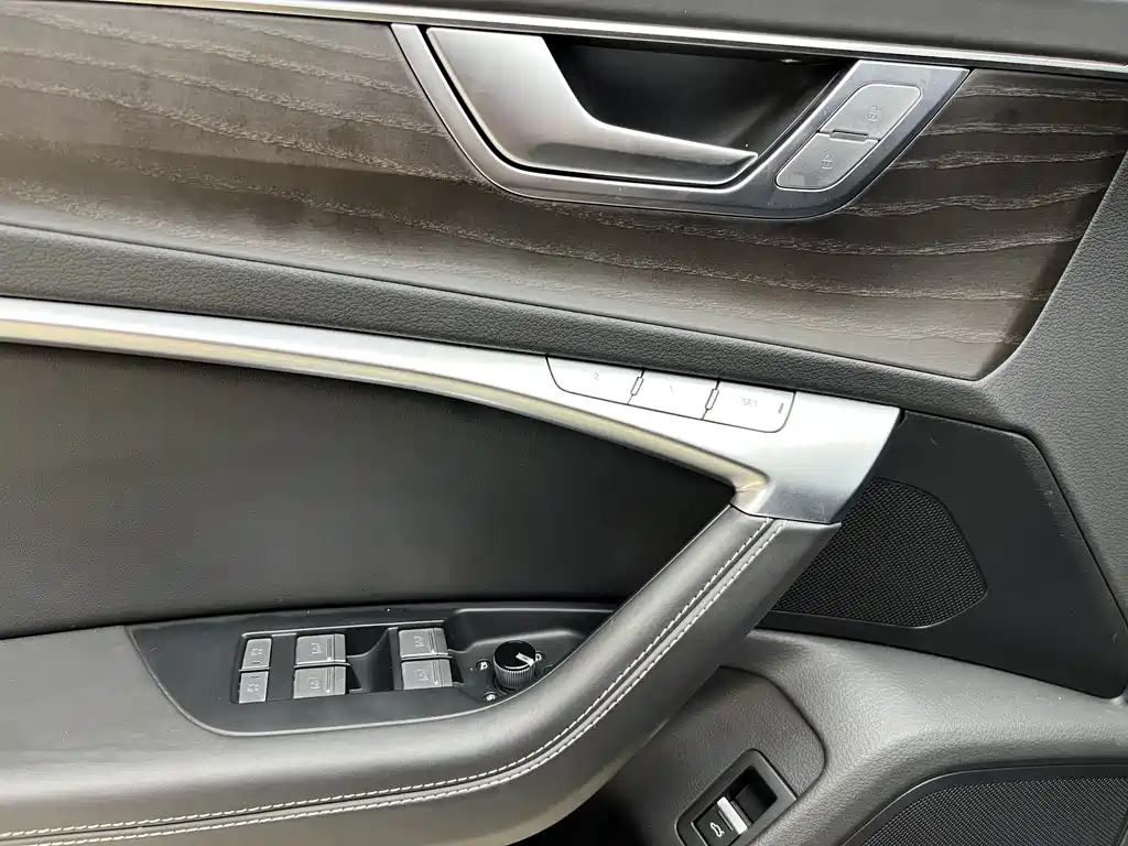 Audi 2025 Audi A6L 45 TFSI quattro Zhenxuan Dynamic + Premium Package 2025 - thumbnail 11
