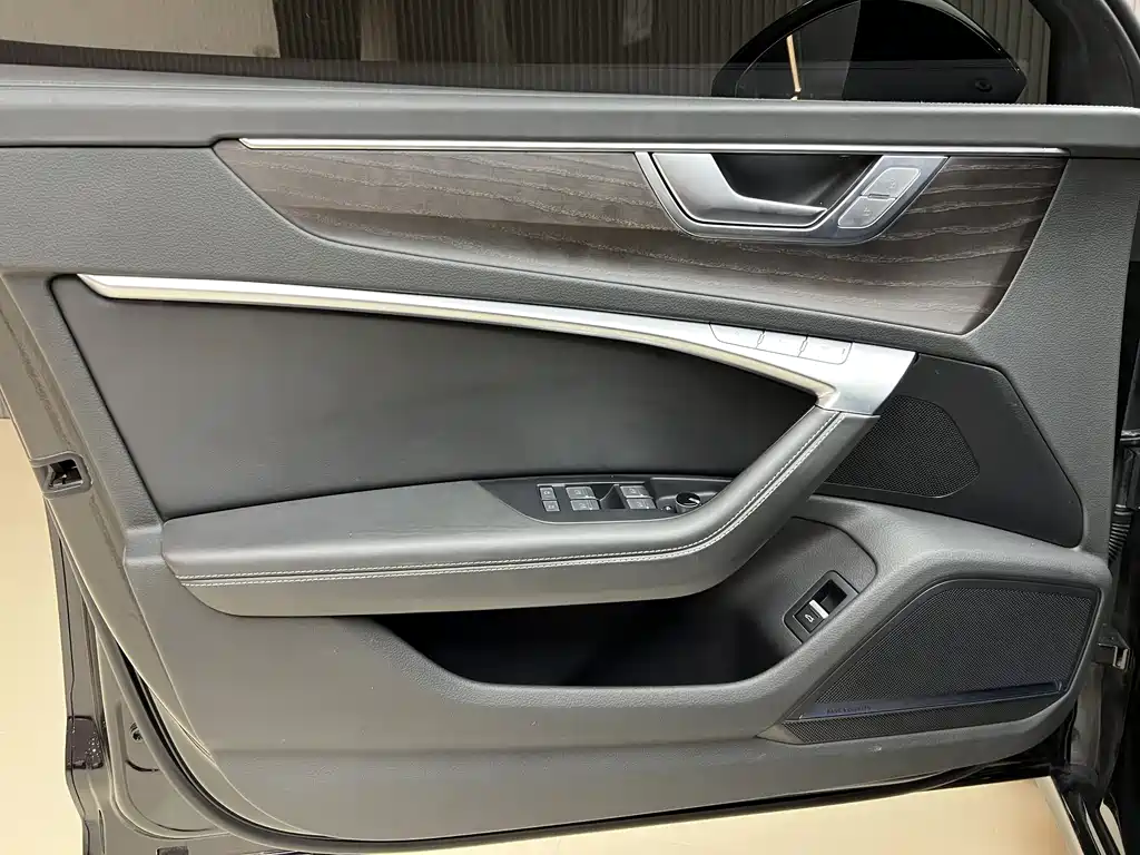 Audi 2025 Audi A6L 45 TFSI quattro Zhenxuan Dynamic + Premium Package 2025 - thumbnail 12