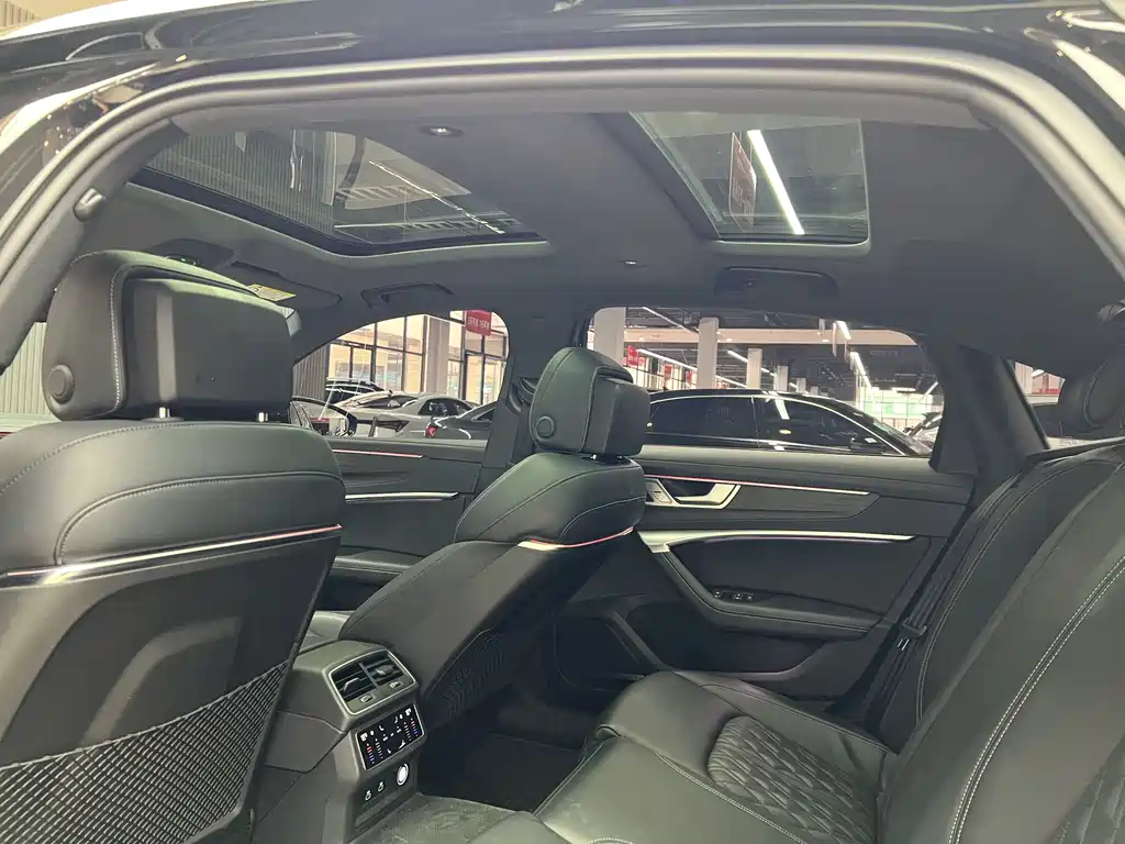 Audi 2025 Audi A6L 45 TFSI quattro Zhenxuan Dynamic + Premium Package 2025 - thumbnail 16