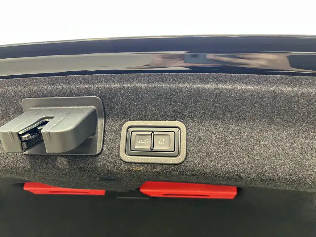 Audi 2025 Audi A6L 45 TFSI quattro Zhenxuan Dynamic + Premium Package 2025 - thumbnail 21
