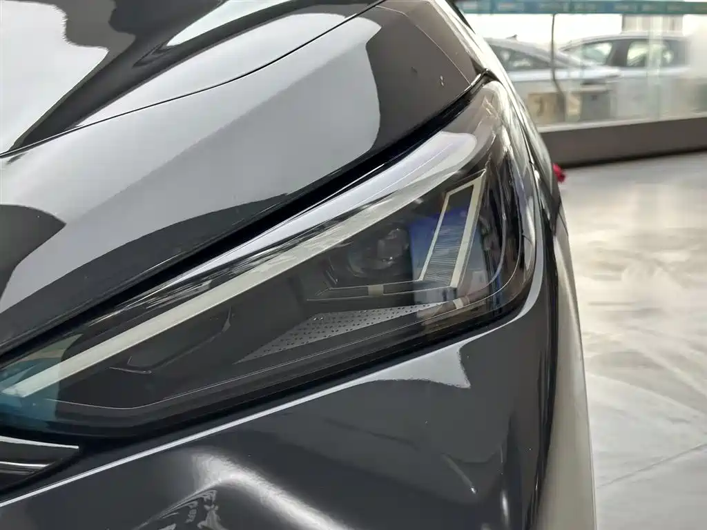 Volkswagen ID. UNYX 06 2024 Pro Long Range 2025 - thumbnail 15