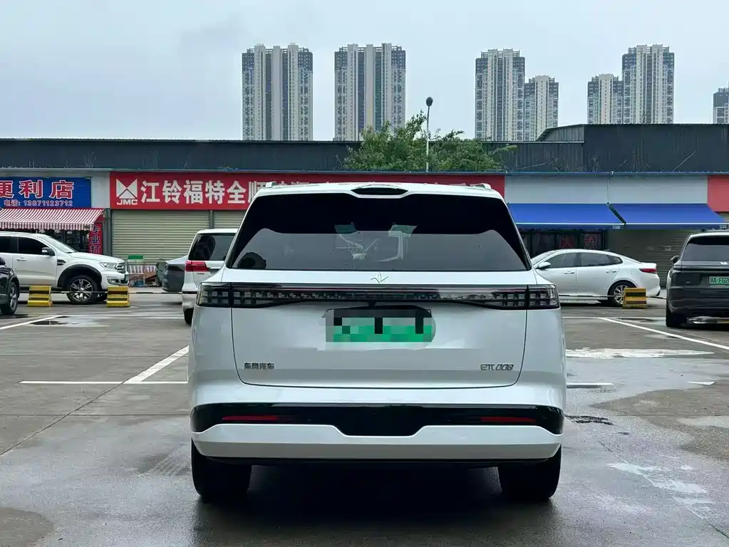 Dongfeng eπ eπ008 2026 6-Seater BEV Family Edition 2025 - thumbnail 8
