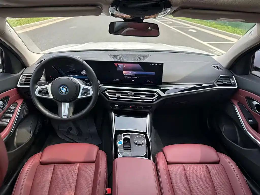 BMW BMW i3 eDrive 35 L 2023 - thumbnail 5