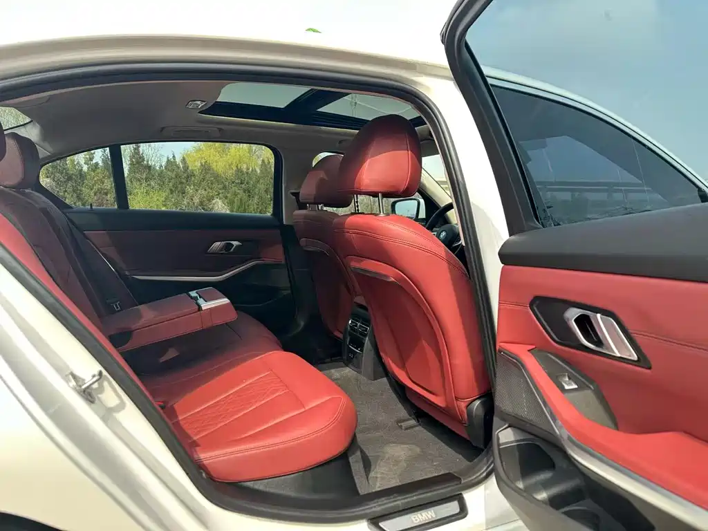 BMW BMW i3 eDrive 35 L 2023 - thumbnail 6