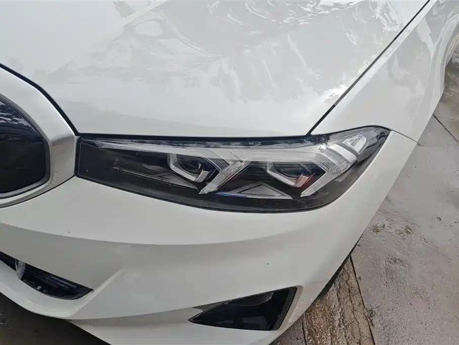 BMW BMW i3 eDrive 35 L 2024 - thumbnail 5