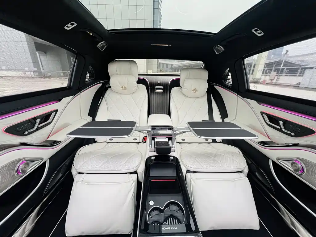 Mercedes-Benz Mercedes-Maybach S-Class 2022 S 680 4MATIC First Edition 2023 - thumbnail 10