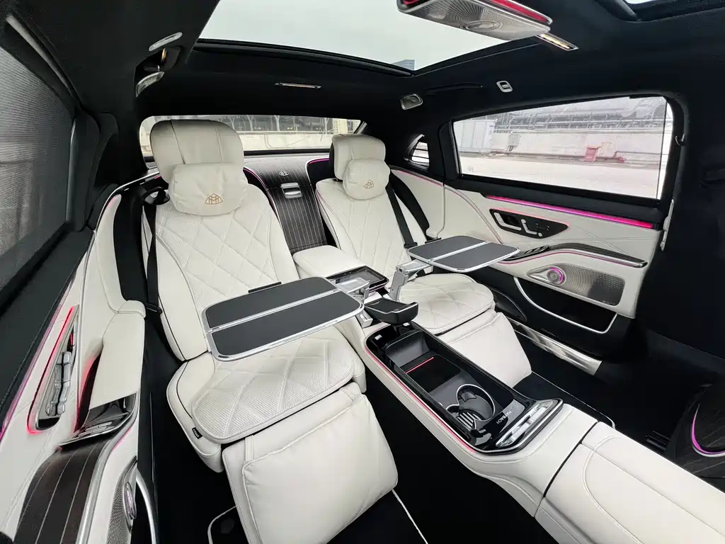 Mercedes-Benz Mercedes-Maybach S-Class 2022 S 680 4MATIC First Edition 2023 - thumbnail 11
